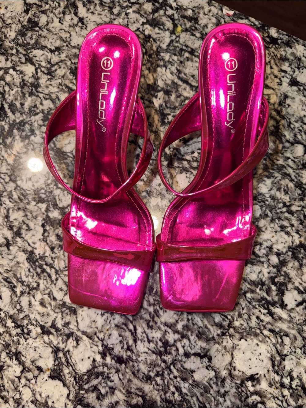 Metallic Fuchsia Strappy Women's Heels